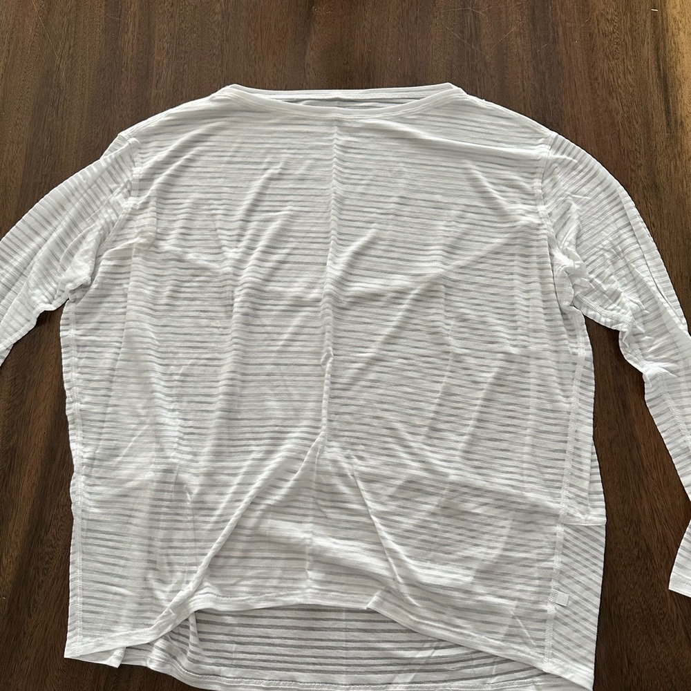 lululemon athletica White Long Sleeve Top
